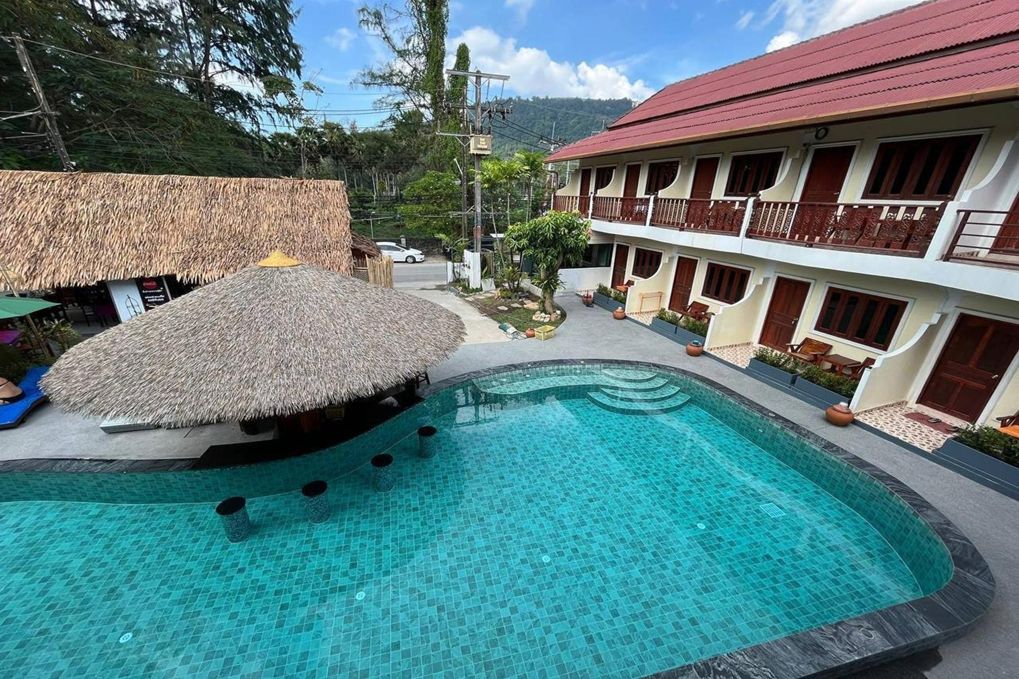 Ginis Beach Resort Kamala Beach Exterior photo